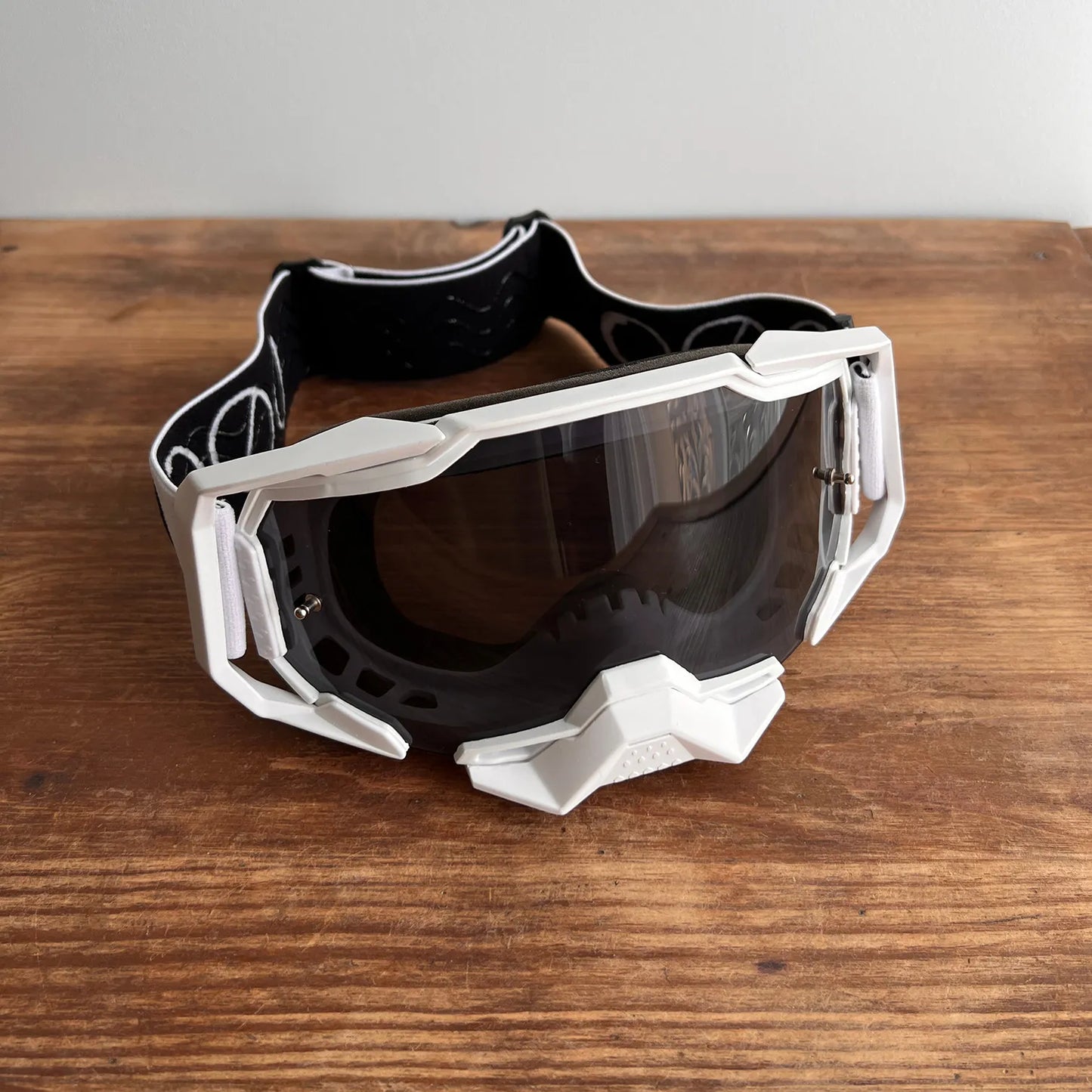 Goggle Prism